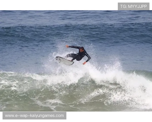 冲浪冠军退役当DJ全场嗨爆